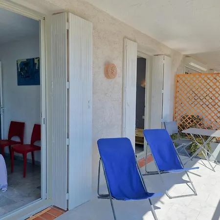 Elegant 3 Pieces Vue Mer - Roc - Les Cles De L'esterel Daire